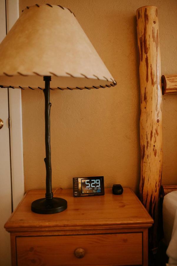 Sitzmark Chalet Inn Ruidoso Exterior photo